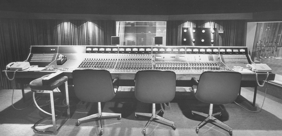 studio-bg